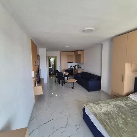 דירה Cozy Sea View 3 Min Walk To Promenade